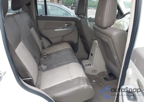 2008 Jeep Liberty Limited Edition from USA, damaged, VIN 1J8GP58K28W199003